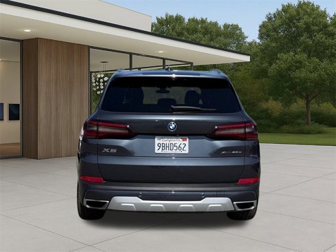 Certified 2022 BMW X5 xDrive45e w/ Climate Comfort Package image 7