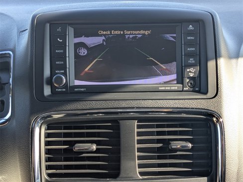 Used 2019 Dodge Grand Caravan SXT image 31