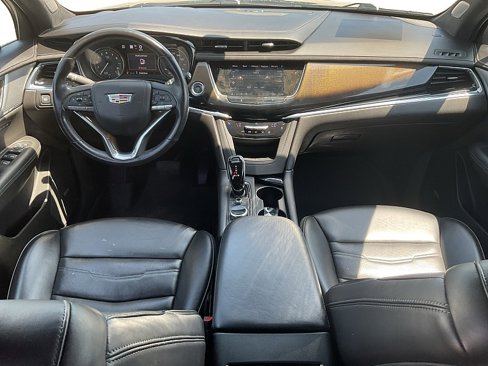 Used 2021 Cadillac XT6 Premium Luxury w/ Platinum Package image 20