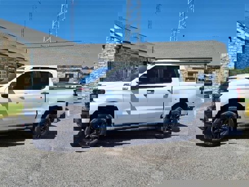 Used 2021 Chevrolet Silverado 1500 Custom Trail Boss w/ Safety Confidence Package image 18