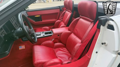 Used 1989 Chevrolet Corvette Convertible image 12