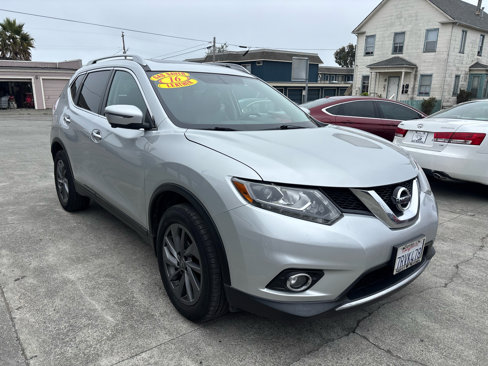 Used 2016 Nissan Rogue SL w/ SL Premium Package image 3