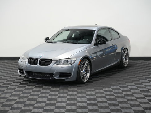 Used 2012 BMW 335is Coupe image 3