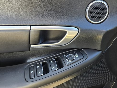 Used 2022 Hyundai Sonata SEL w/ Convenience Package image 17