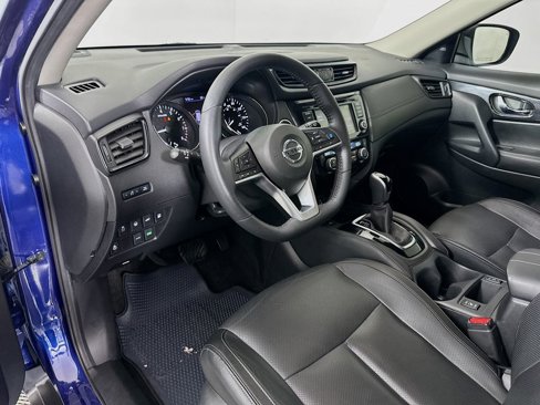 Used 2020 Nissan Rogue SL w/ Premium Package image 9