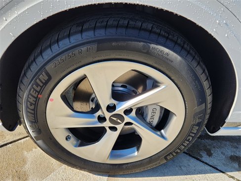 New 2026 Genesis GV70 2.5T Select image 5