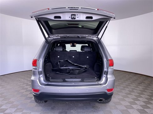 Used 2019 Jeep Grand Cherokee Limited image 14