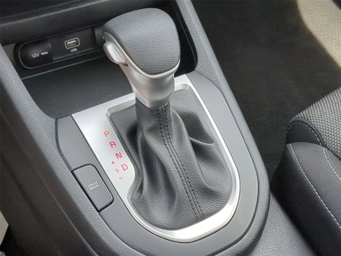 Used 2024 Kia Forte LXS image 27