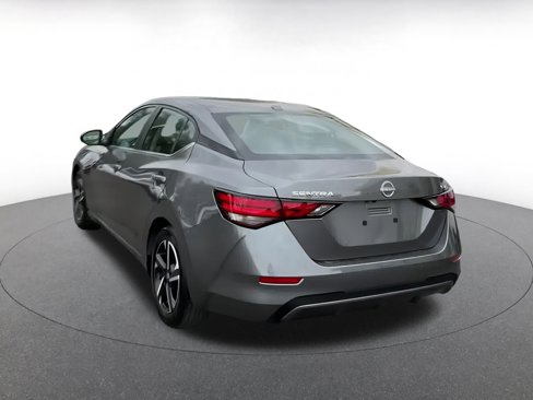 Used 2024 Nissan Sentra SV image 11