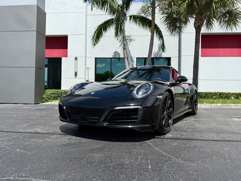 Used 2017 Porsche 911 Carrera 4S image 5
