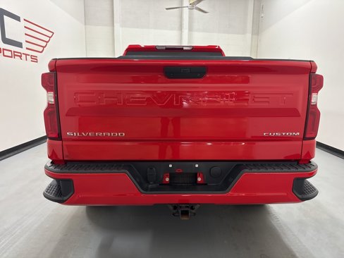 Used 2020 Chevrolet Silverado 1500 Custom w/ Custom Value Package image 16
