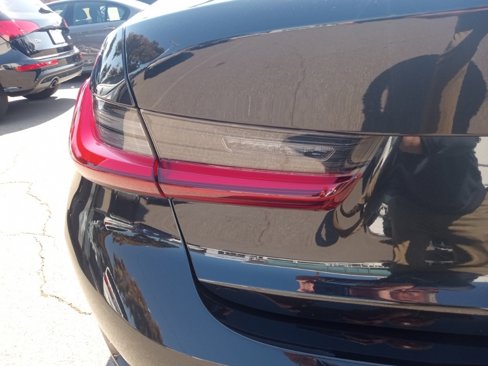 Used 2022 BMW 330e w/ Premium Package image 11
