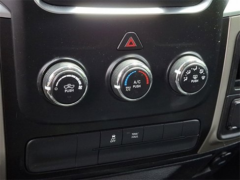 Used 2015 RAM 1500 Big Horn image 18