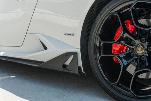Used 2016 Lamborghini Huracan LP 610-4 image 39