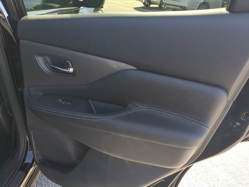 Certified 2020 Nissan Murano SL w/ Moonroof Package image 36