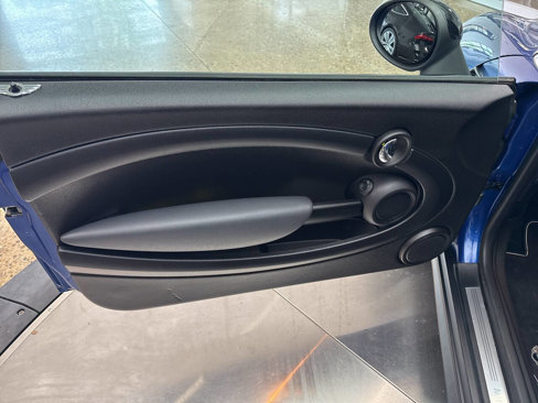 Used 2012 MINI Cooper Hardtop image 15