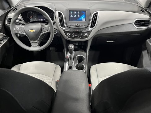 Used 2018 Chevrolet Equinox LS image 21