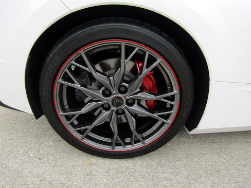 Used 2023 Chevrolet Corvette Stingray Premium Conv w/ Z51 Performance Package image 22