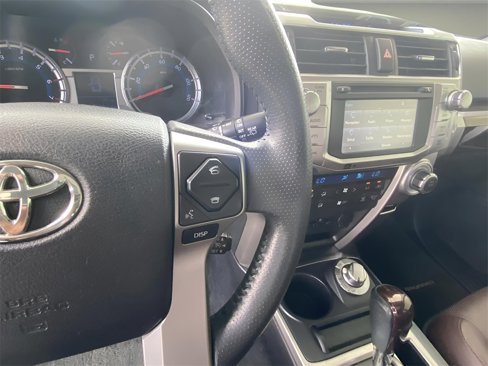 Used 2016 Toyota 4Runner Limited image 33