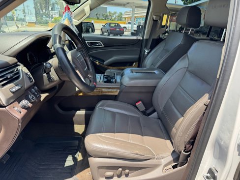Used 2017 GMC Yukon XL Denali w/ Open Road Package image 11