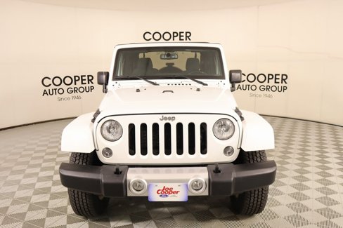 Used 2015 Jeep Wrangler Sahara image 7