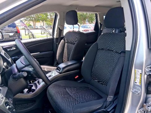Used 2014 Dodge Journey SE image 25