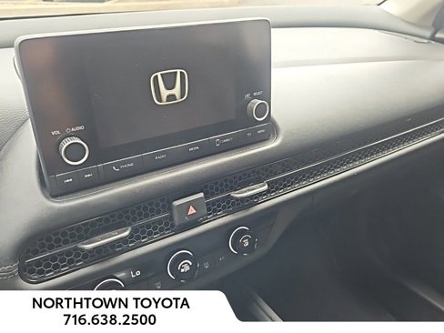 Used 2023 Honda HR-V LX image 15