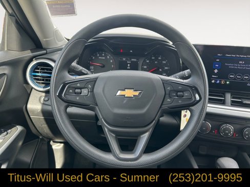 Used 2024 Chevrolet Trax LS w/ LS Convenience Package image 14