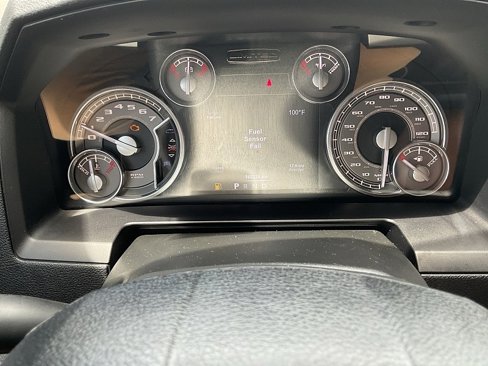 Used 2015 RAM 1500 Limited image 24
