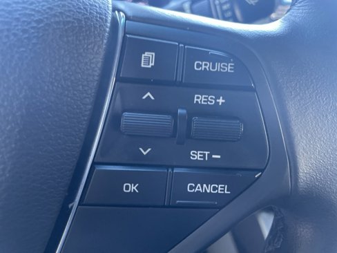 Used 2017 Hyundai Sonata Limited image 17