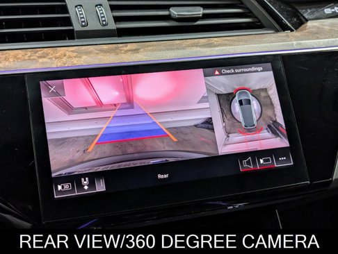 Used 2019 Audi e-tron Prestige w/ Prestige Package image 41
