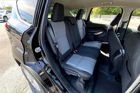 Used 2019 Ford Escape SE image 28