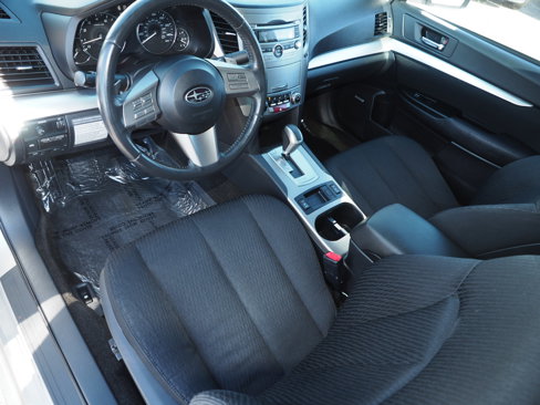 Used 2011 Subaru Legacy 2.5i Premium image 9