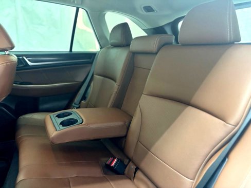 Used 2019 Subaru Outback 2.5i Touring image 29