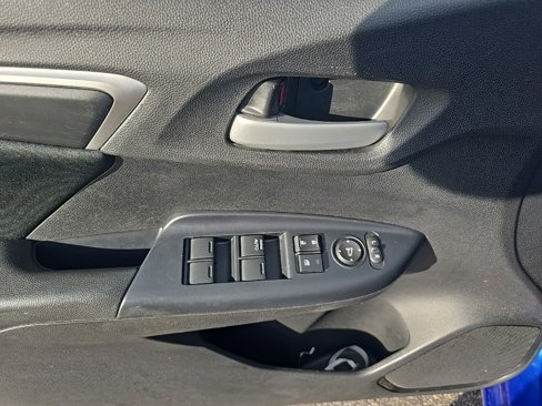 Used 2019 Honda Fit LX image 11