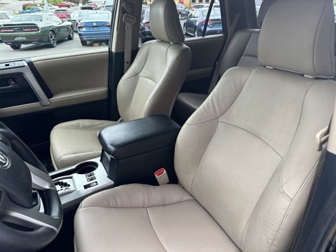 Used 2011 Toyota 4Runner SR5 image 18