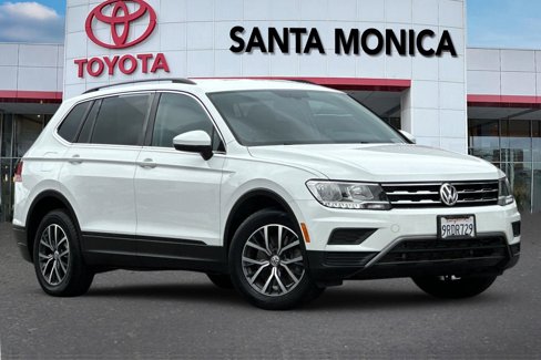 Used 2019 Volkswagen Tiguan SE image 2