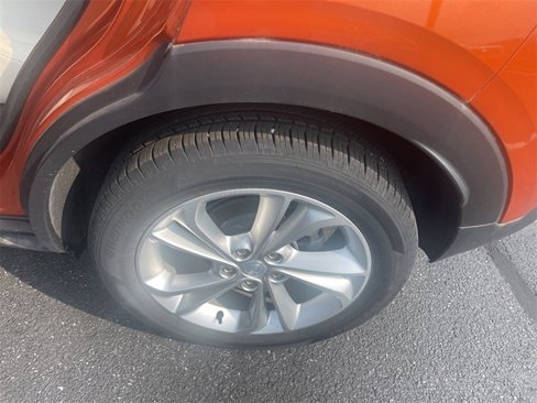 Used 2023 Buick Encore GX Preferred w/ Cold Weather Comfort Package image 9