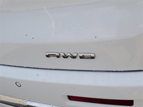 Used 2022 GMC Acadia Denali image 5