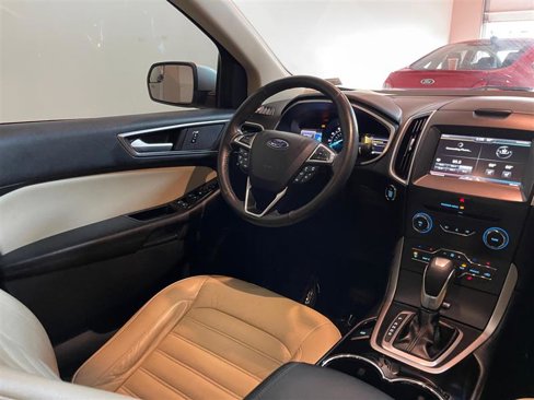 Used 2015 Ford Edge SEL w/ Equipment Group 201A image 9