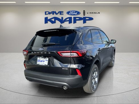 New 2025 Ford Escape ST-Line w/ Cold Weather Package image 17