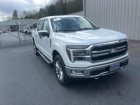 Certified 2024 Ford F150 Lariat w/ FX4 Off-Road Package image 3