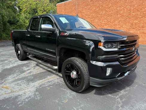 Used 2016 Chevrolet Silverado 1500 LTZ Z71 image 9