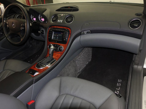 Used 2004 Mercedes-Benz SL 55 AMG image 4