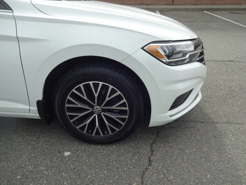Used 2021 Volkswagen Jetta S image 9