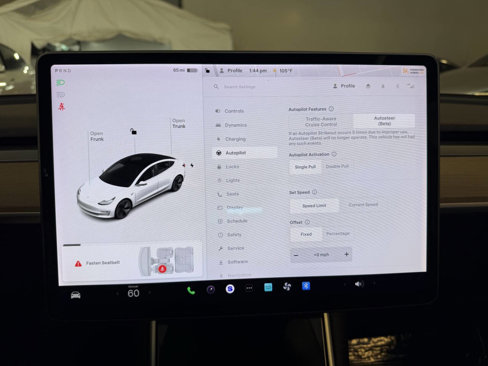 Used 2020 Tesla Model 3 Standard Range Plus image 13