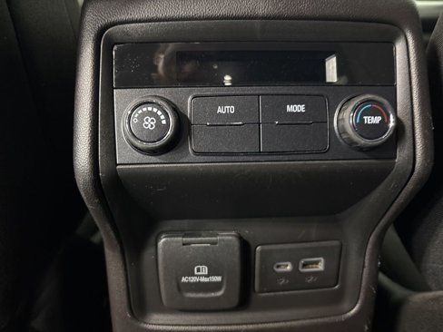 Used 2022 GMC Acadia SLE w/ Driver Convenience Package image 15