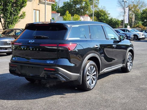 Certified 2025 INFINITI QX60 Pure image 4