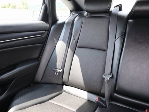 Used 2022 Honda Accord Sport image 12
