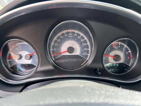 Used 2012 Chrysler 200 Limited image 20
